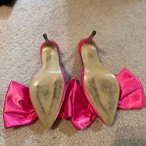 Shoes | Pink Elephant Bow Heels | Poshmark